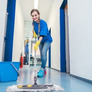 Why Commercial Floor Cleaning Services are Essential During Winter